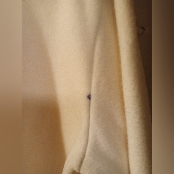 Soft cre sweater coat - Picture 5 of 6